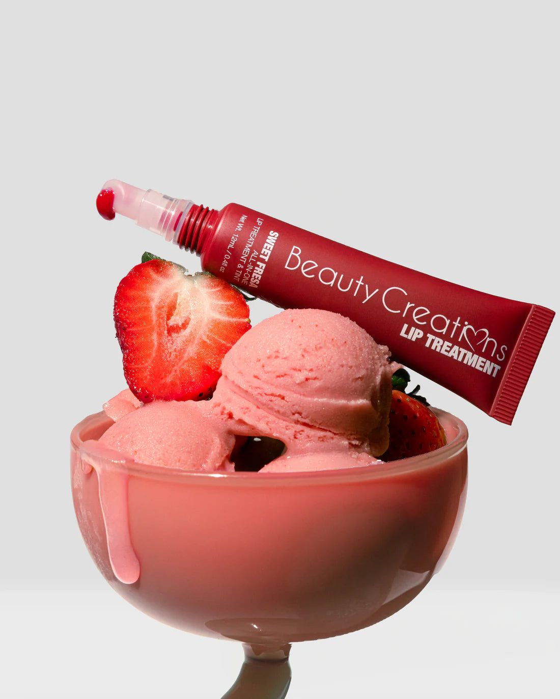 LIP TREATMENT & TINT