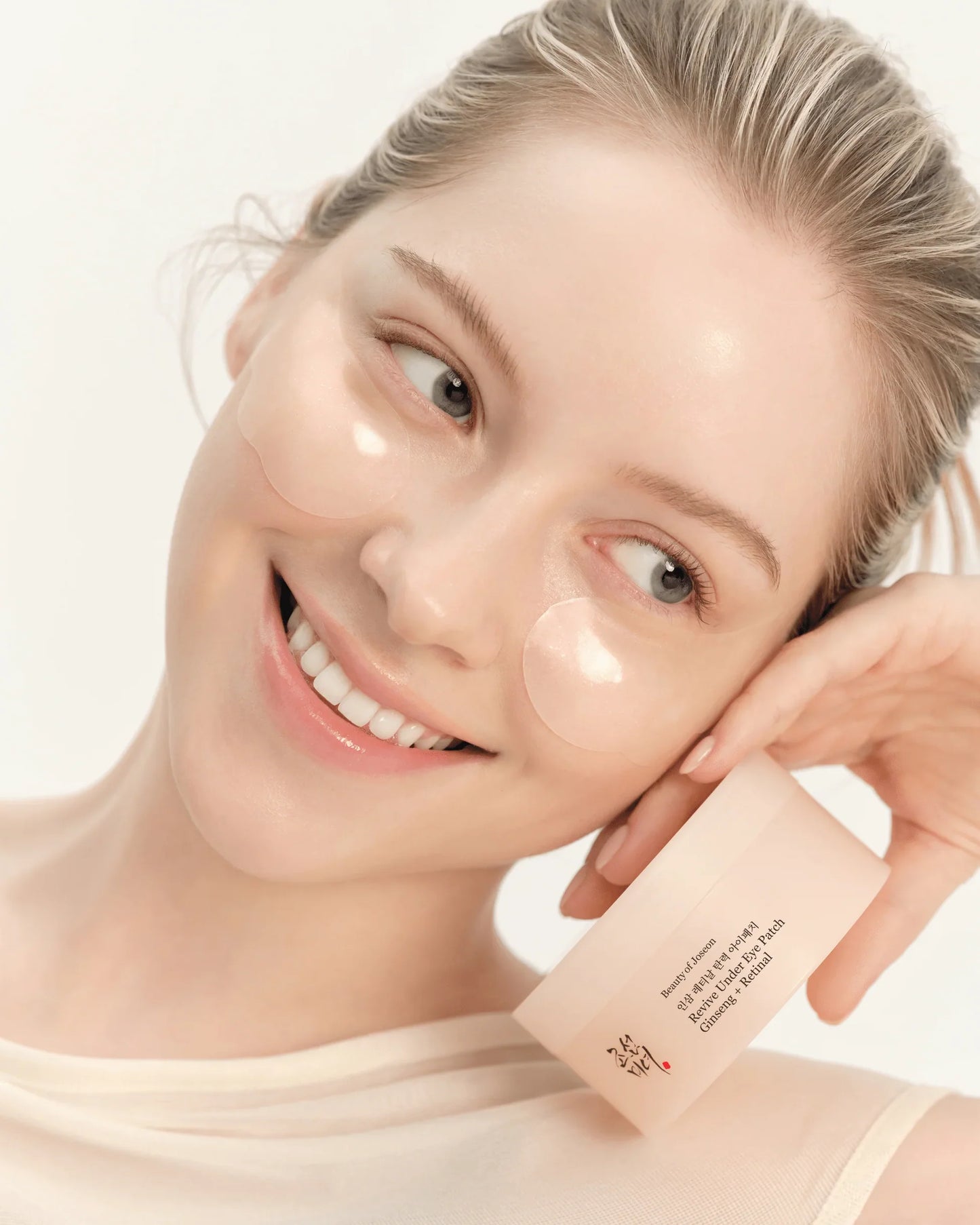 Revive Under Eye Patch: Ginseng + Retinal